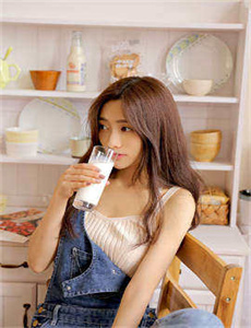 班长用她的玉足白丝帮我爽/殇璃txt