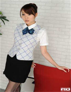 augusttaylor多大/最近很火的zjy视频